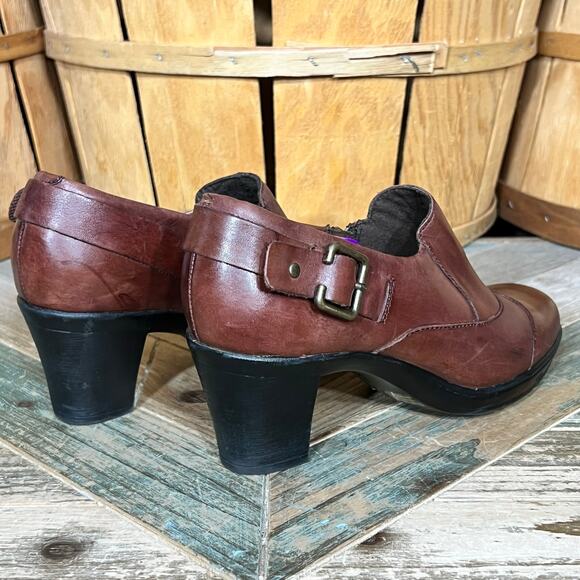 Clarks Bendables Brown Leather Buckle Strap Zip Pump Booties Womens Size 7 - Picture 5 of 12